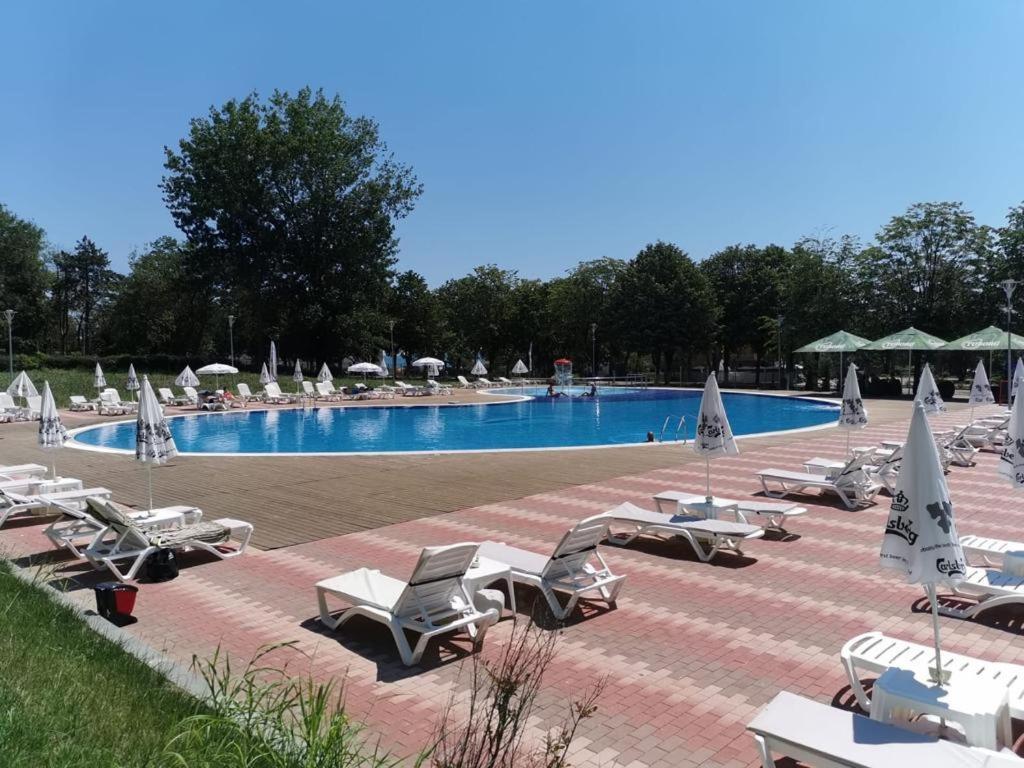Complex Hotelier Felix - Perla Marii Eforie Nord Zewnętrze zdjęcie